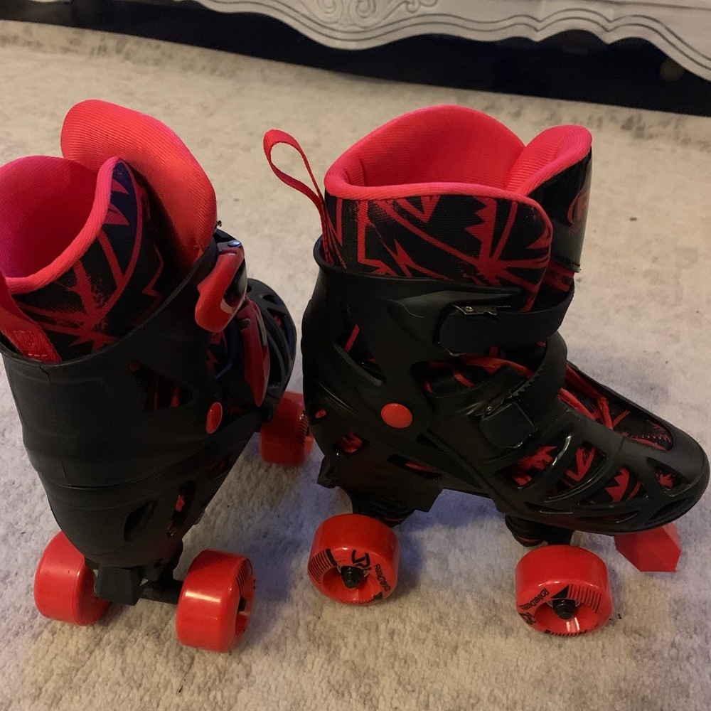 Kids roller skates